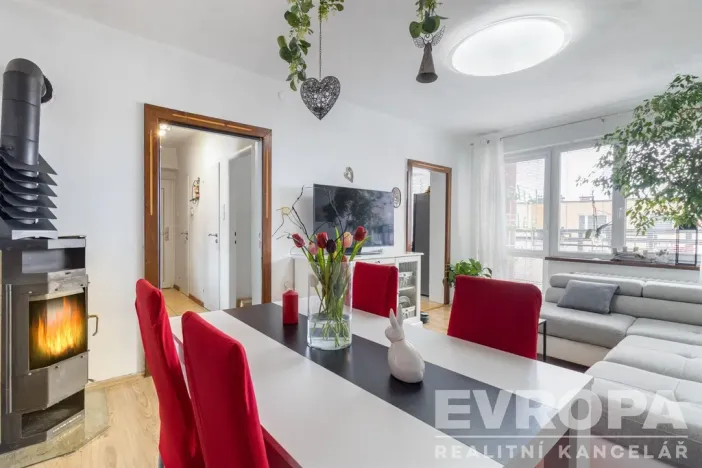 Prodej bytu 3+1, Přibyslav, Nerudova, 85 m2