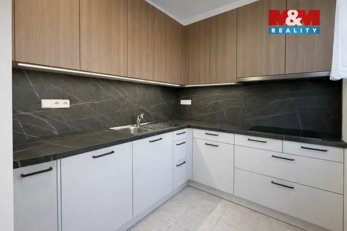 Pronájem bytu 3+1, Louny, Přemyslovců, 80 m2