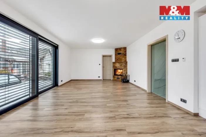 Prodej rodinného domu, Tmaň, K Vodojemu, 188 m2