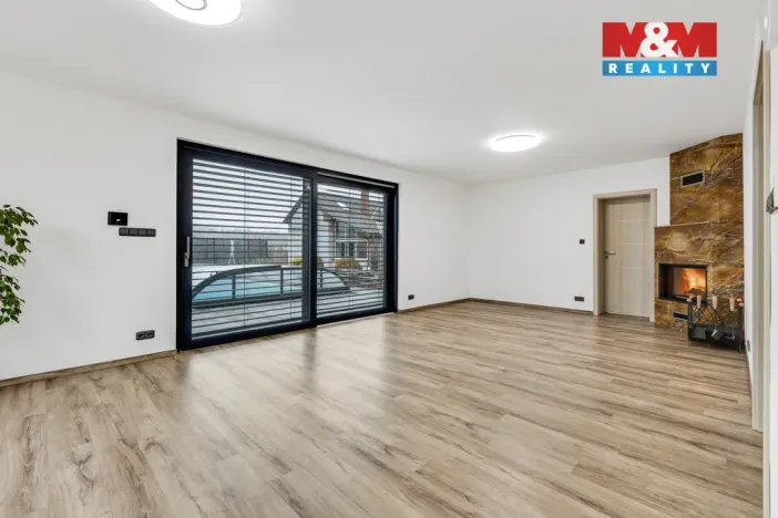 Prodej rodinného domu, Tmaň, K Vodojemu, 188 m2