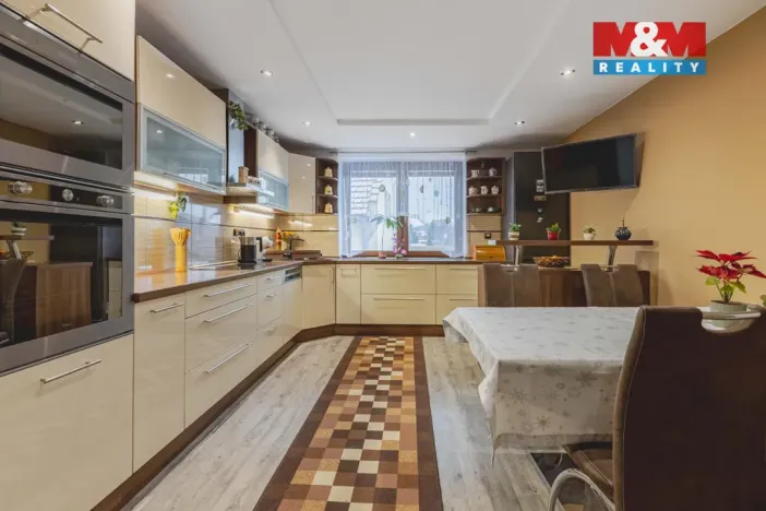 Prodej rodinného domu, Buštěhrad, Bořivojova, 150 m2