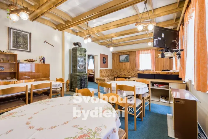 Prodej rodinného domu, Česká Metuje - Skalka, 386 m2