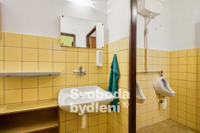 Prodej rodinného domu, Česká Metuje - Skalka, 386 m2