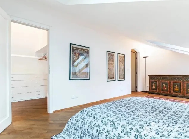 Pronájem bytu 3+1, Praha, Odborů, 96 m2