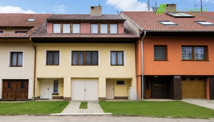 Prodej rodinného domu, Tvarožná Lhota, 156 m2