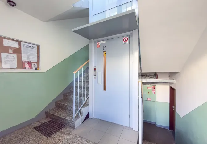 Pronájem bytu 3+1, Jirkov, U Stadionu, 68 m2