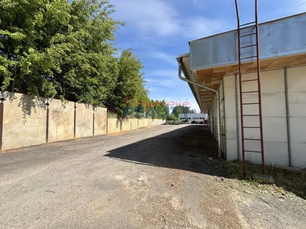 Pronájem skladu, Lišov, Miletínská, 350 m2