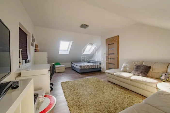 Prodej rodinného domu, Benátky, 145 m2