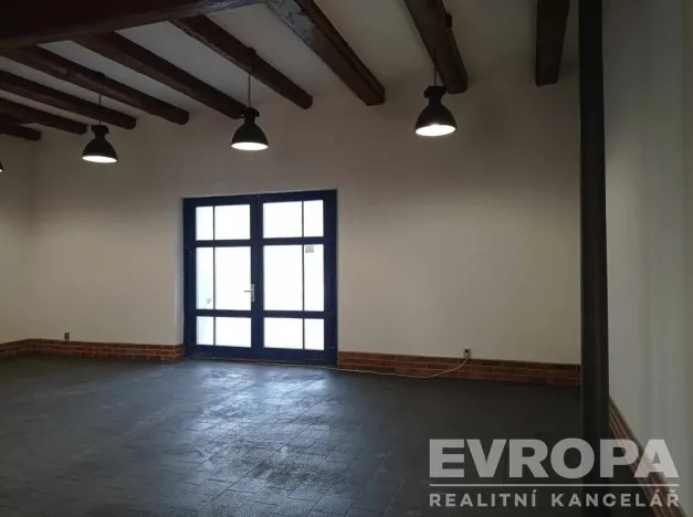 Pronájem skladu, Stráž nad Nisou, Kateřinská, 260 m2