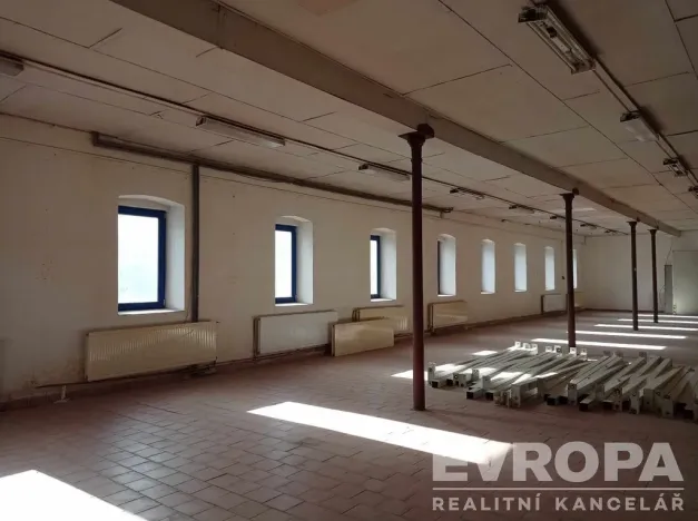 Pronájem skladu, Stráž nad Nisou, Kateřinská, 260 m2