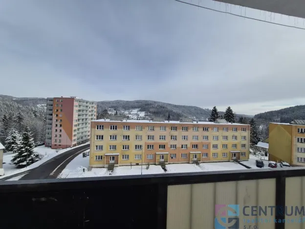 Pronájem bytu 2+1, Tanvald, Radniční, 51 m2