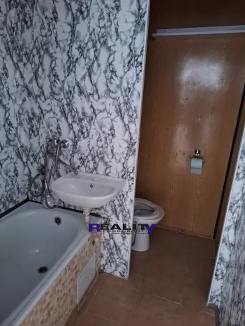 Pronájem bytu 1+1, Žatec, Stavbařů, 40 m2