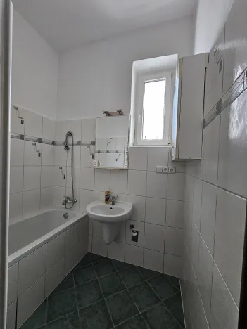 Pronájem bytu 1+1, Opava - Předměstí, třída Spojenců, 52 m2