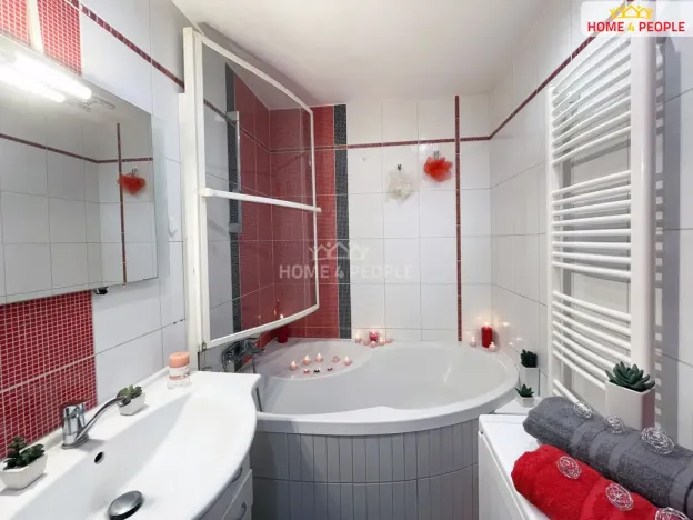 Prodej bytu 2+1, Kolín - Kolín III, Bezručova, 63 m2