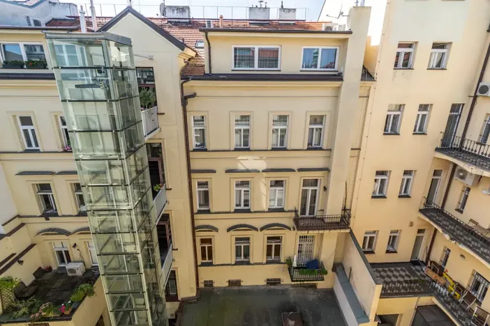 Pronájem bytu 2+kk, Praha - Nové Město, Zlatnická, 48 m2