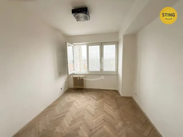 Prodej bytu 3+1, Ostrava, Výškovická, 64 m2