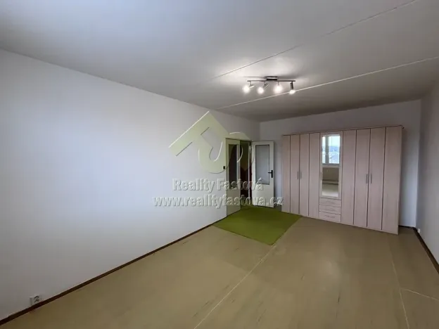 Pronájem bytu 1+1, Rokycany, K Řece, 46 m2