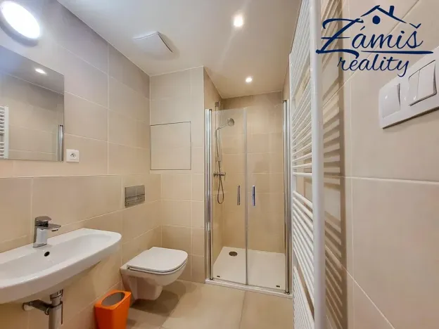 Prodej bytu 2+kk, Unhošť, Karla Čapka, 59 m2