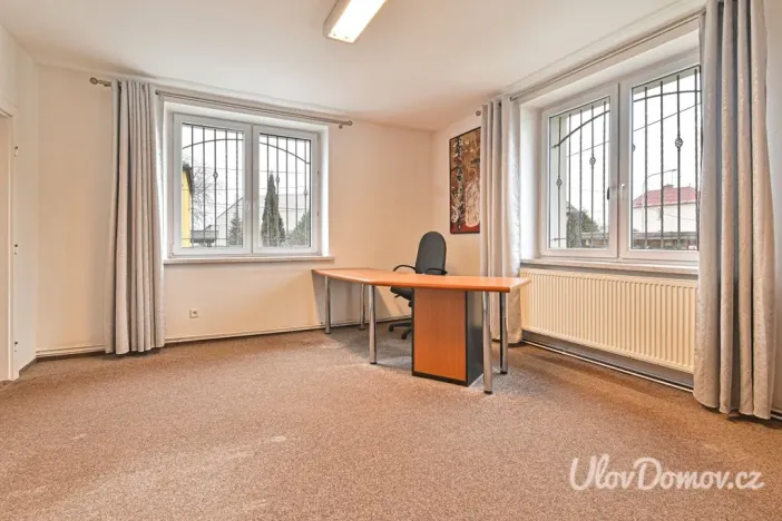 Prodej rodinného domu, Ostrava - Kunčičky, Lorišova, 320 m2