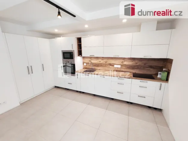 Pronájem bytu 2+1, Praha - Krč, Nad pískovnou, 68 m2