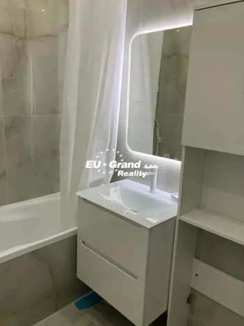 Pronájem bytu 2+kk, Stráž pod Ralskem, Jižní, 35 m2