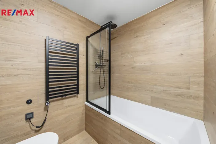 Prodej bytu 1+1, Hradec Králové - Nový Hradec Králové, třída Edvarda Beneše, 41 m2