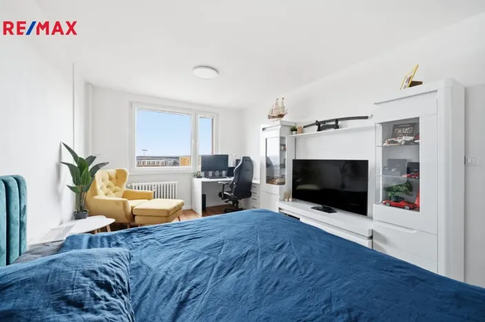 Prodej bytu 1+1, Hradec Králové - Nový Hradec Králové, třída Edvarda Beneše, 41 m2