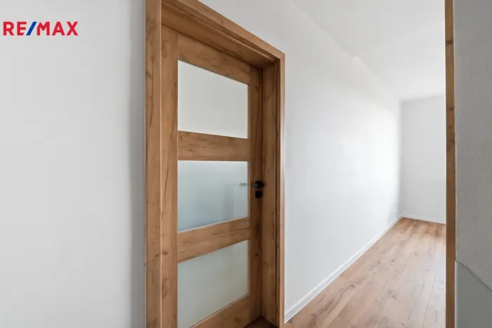 Prodej bytu 1+1, Hradec Králové - Nový Hradec Králové, třída Edvarda Beneše, 41 m2