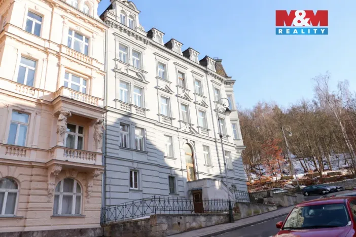 Pronájem bytu 1+1, Karlovy Vary, Svahová, 50 m2