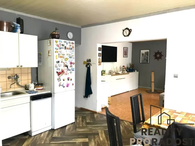 Prodej rodinného domu, Hrušovany nad Jevišovkou, Lidická, 200 m2