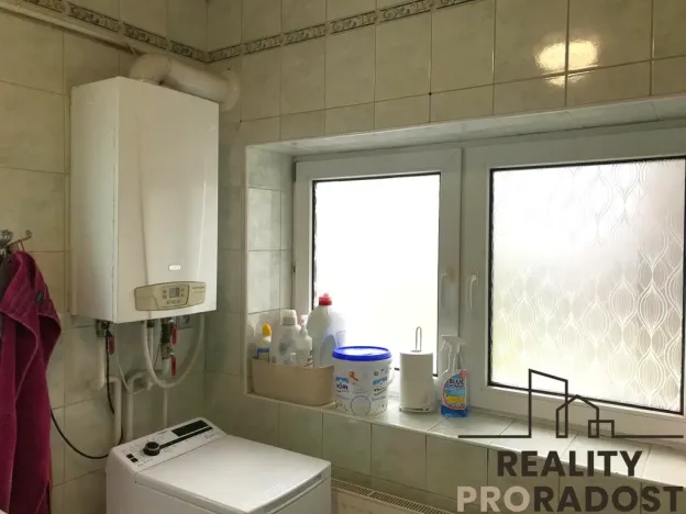 Prodej rodinného domu, Hrušovany nad Jevišovkou, Lidická, 200 m2