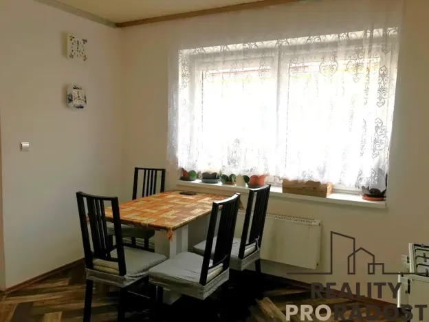 Prodej rodinného domu, Hrušovany nad Jevišovkou, Lidická, 200 m2