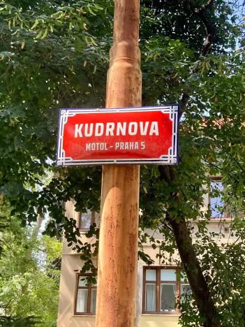 Prodej - jiné, Praha - Motol, Kudrnova, 13 m2