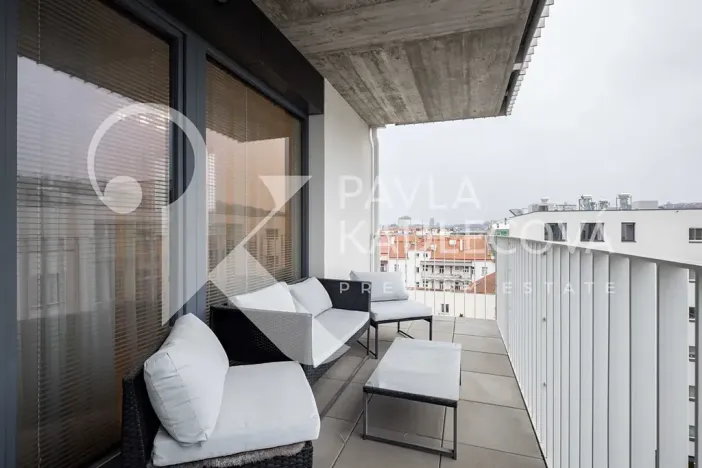 Pronájem bytu 3+kk, Praha - Karlín, Sokolovská, 100 m2