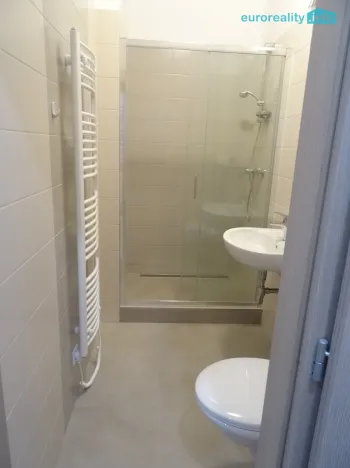 Pronájem bytu 1+kk, Hýskov, Kladenská, 35 m2