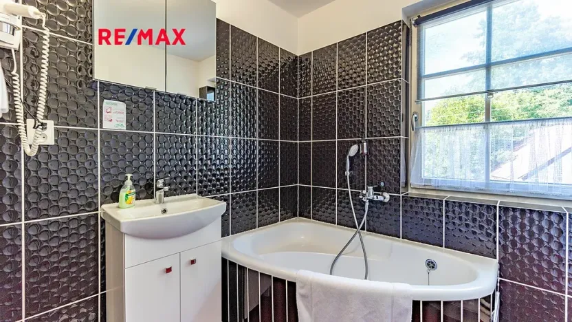 Prodej ubytování, Mařenice, 750 m2