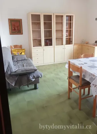 Prodej bytu 3+1, Via Michelangelo, Scalea, Kalábrie, Itálie, 120 m2