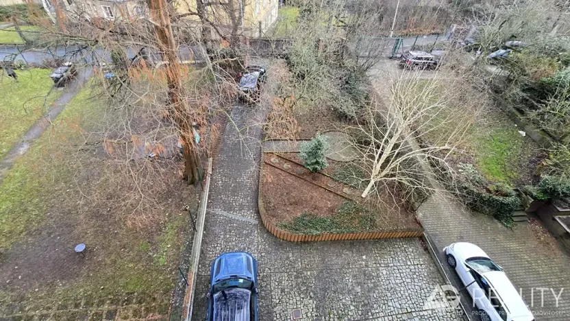 Pronájem bytu 1+kk, Praha - Bubeneč, Terronská, 25 m2