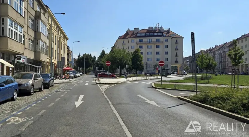 Pronájem bytu 1+kk, Praha - Bubeneč, Terronská, 25 m2