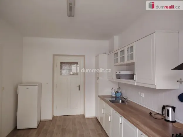 Pronájem bytu 3+1, Děčín - Děčín I-Děčín, Sládkova, 85 m2