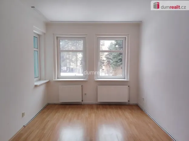 Pronájem bytu 3+1, Děčín - Děčín I-Děčín, Sládkova, 85 m2