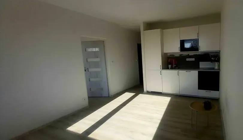 Pronájem bytu 1+1, Hradec Králové, třída Edvarda Beneše, 47 m2