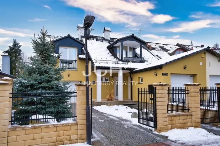 Prodej rodinného domu, Olomouc - Chomoutov, Výstavní, 104 m2