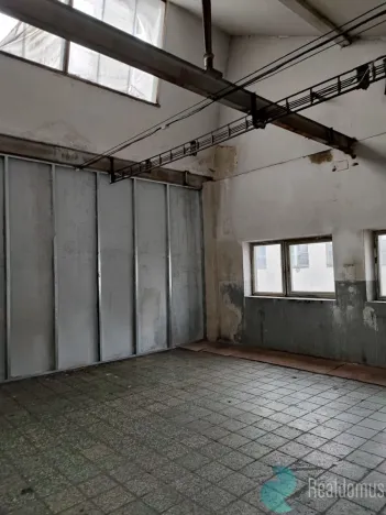 Pronájem garáže, Kaplice, Omlenická, 48 m2