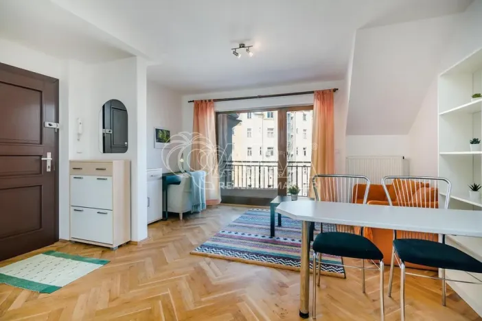 Pronájem bytu 2+kk, Praha - Vinohrady, Francouzská, 45 m2