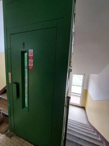 Prodej bytu 1+1, Chomutov, Jirkovská, 48 m2