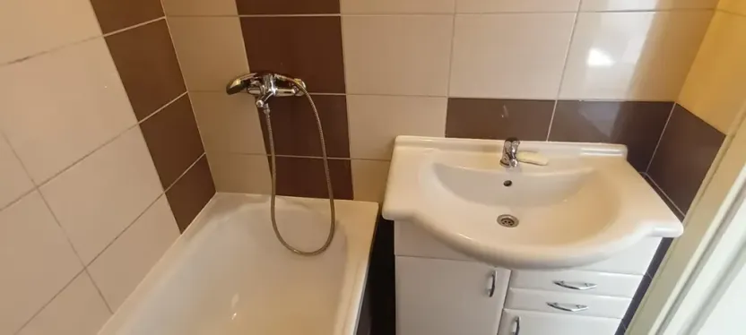 Pronájem bytu 2+kk, Česká Lípa, U Nemocnice, 42 m2