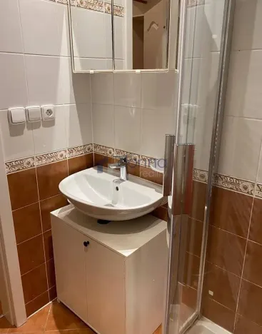 Pronájem bytu 1+kk, Praha, Grafická, 37 m2