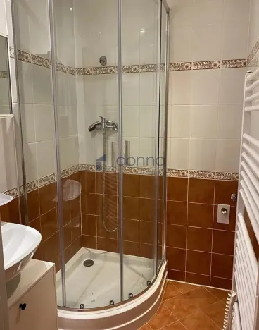 Pronájem bytu 1+kk, Praha, Grafická, 37 m2