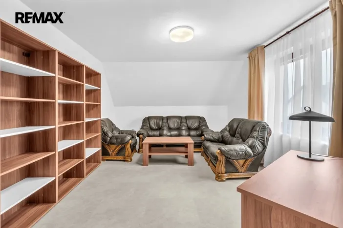 Prodej rodinného domu, Smiřice, Husova, 250 m2